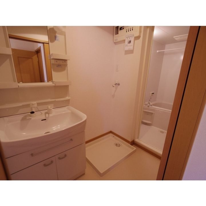 トゥー・ル・モンドD202のその他画像