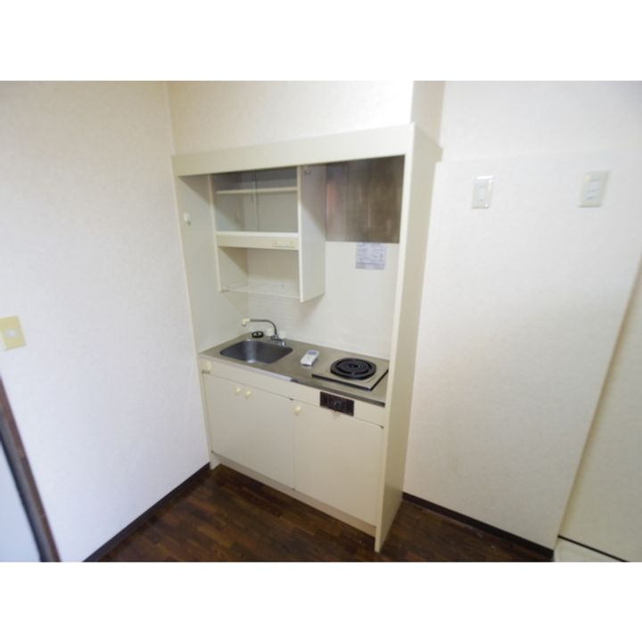 パインフィールド3号206のキッチン