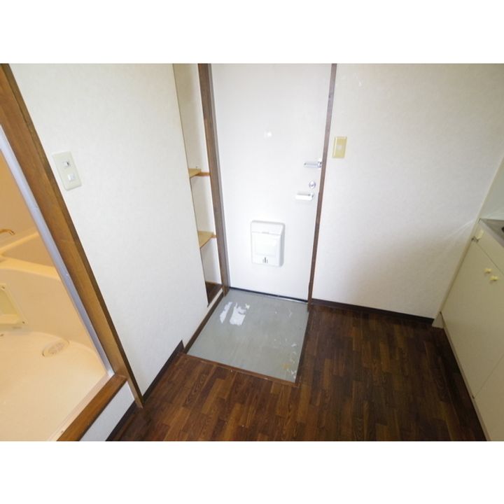 パインフィールド3号206の玄関