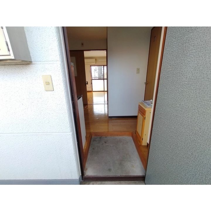 アーバンハイムM202の玄関