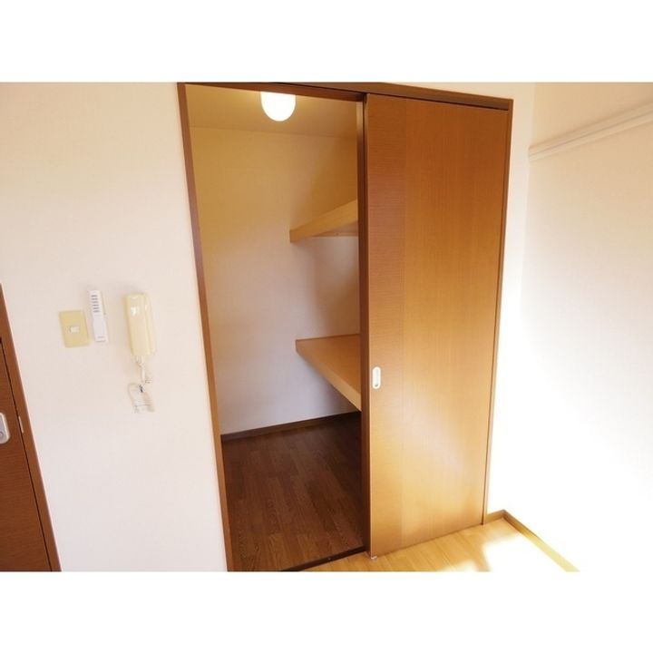 コーポサツキC棟の内装