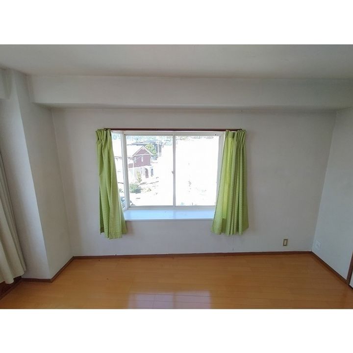 コーポ手塚301の居間