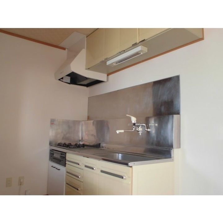 マンションモトマチ104のキッチン