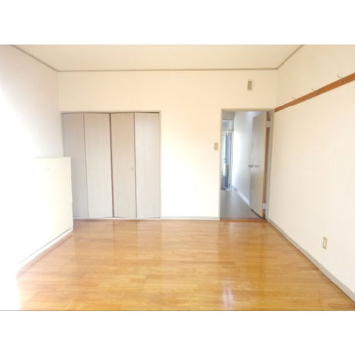 ハイムサンライズB105の居間