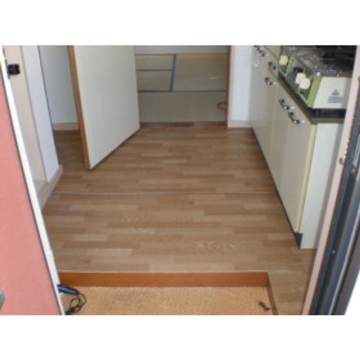 深志ハイム202の玄関