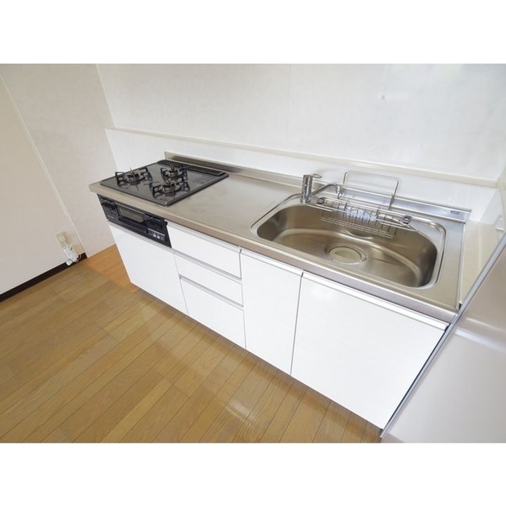 渚スクウェアビレッジ202のキッチン