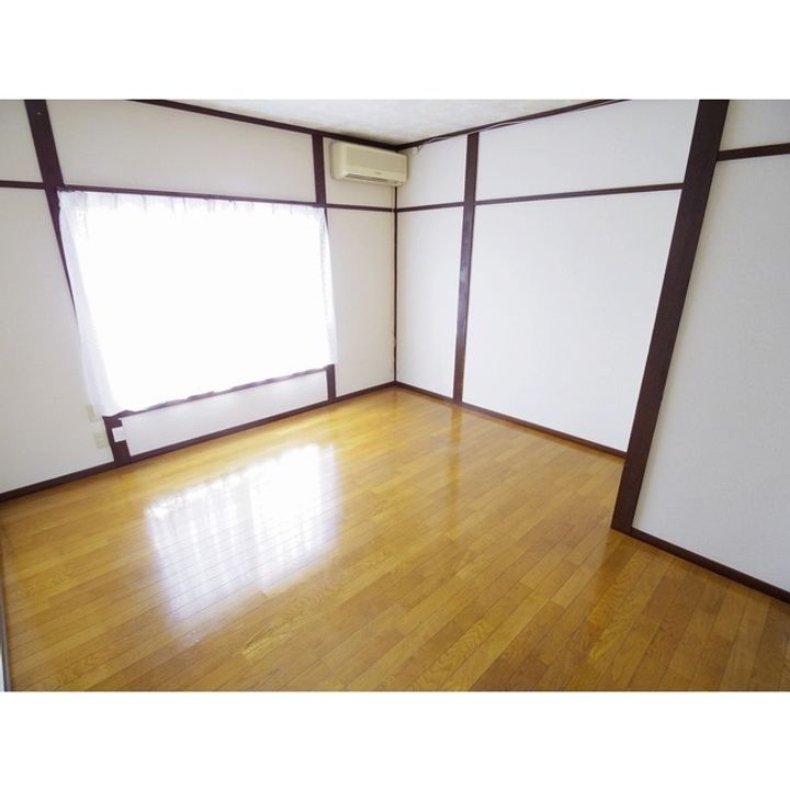千草荘203の居間