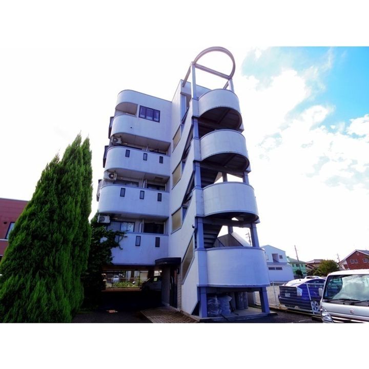 レヂデンス・ナガノ201の外観