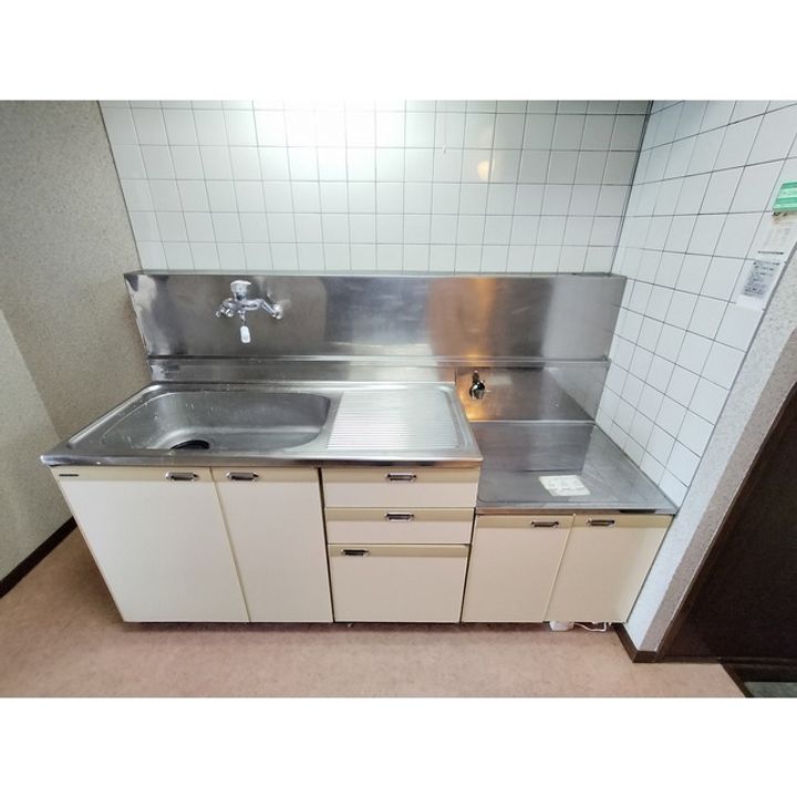 ファンタジー21 D棟108のキッチン