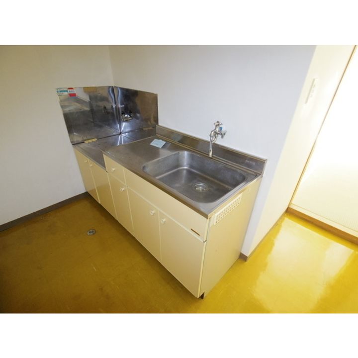 アルプスハイツ203のキッチン