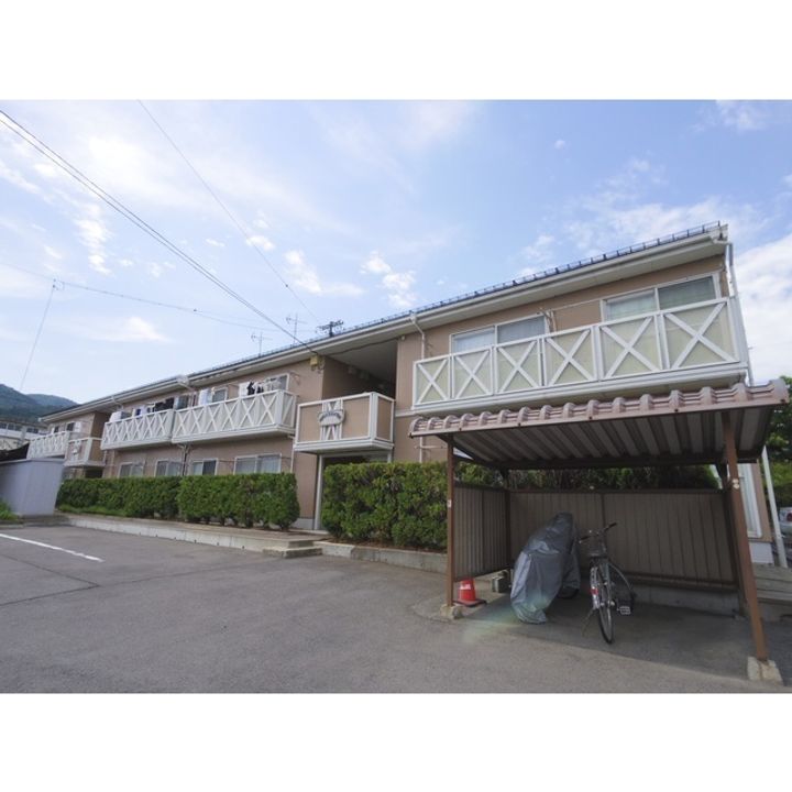 ベルメゾン本堂W202の外観