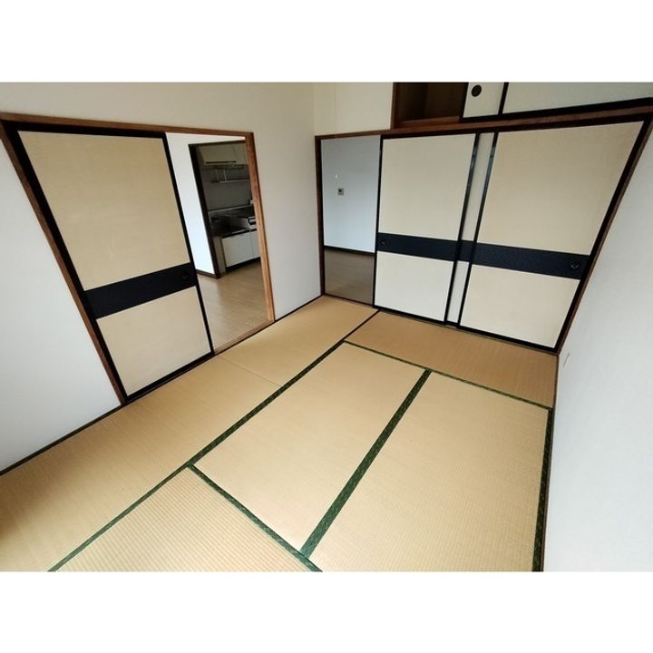 サンライズいなば202の内装