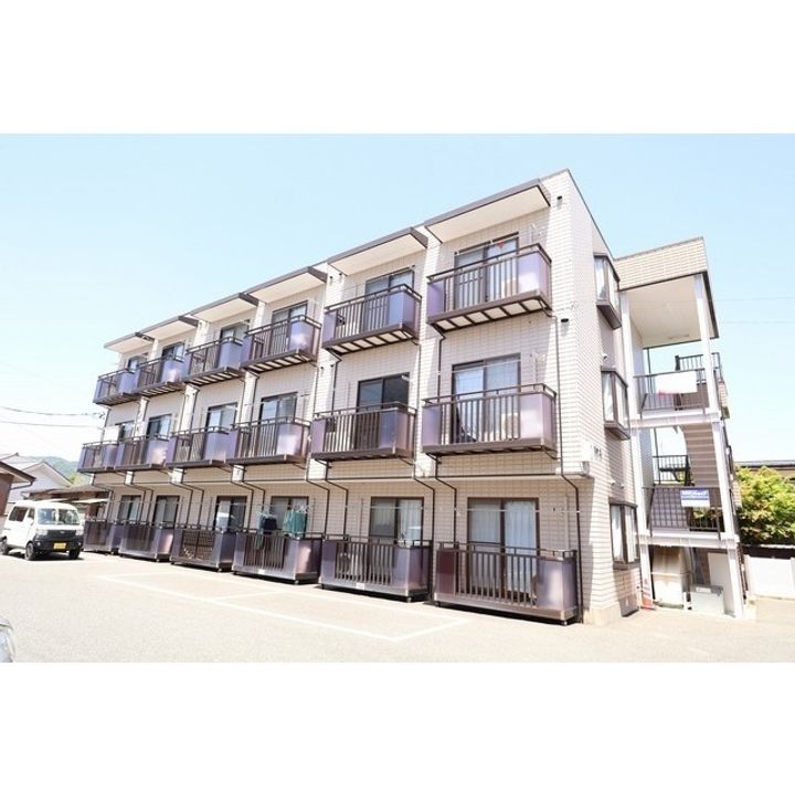 オリンピア原203の外観