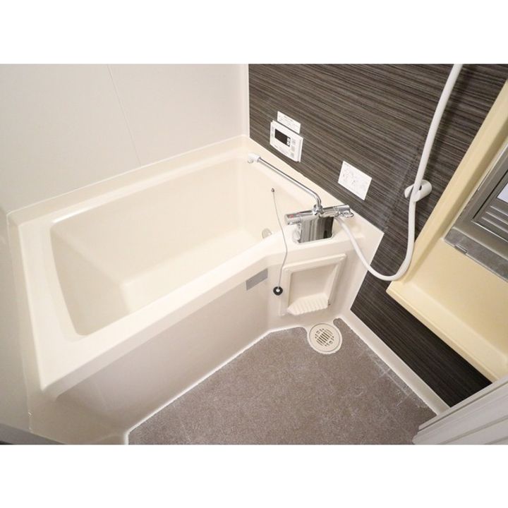 コート岡田屋 A棟の風呂