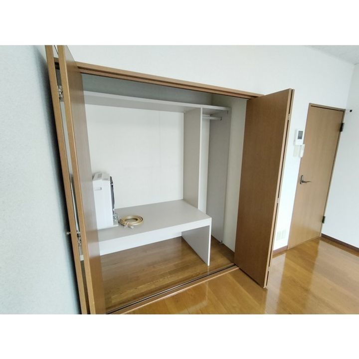 アパルト長野 1303の内装