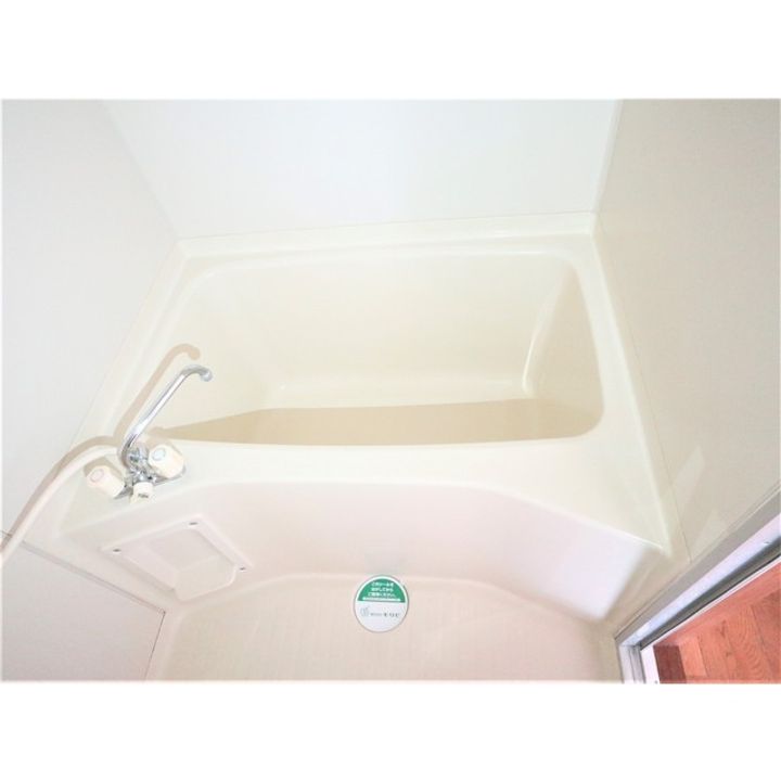 クイーンディオールマンション102の風呂