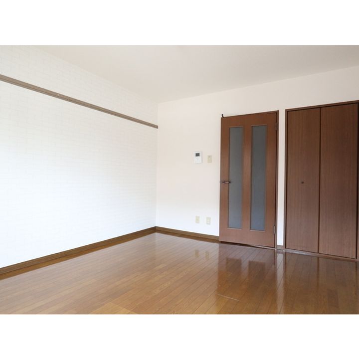 クイーンディオールマンション102の内装