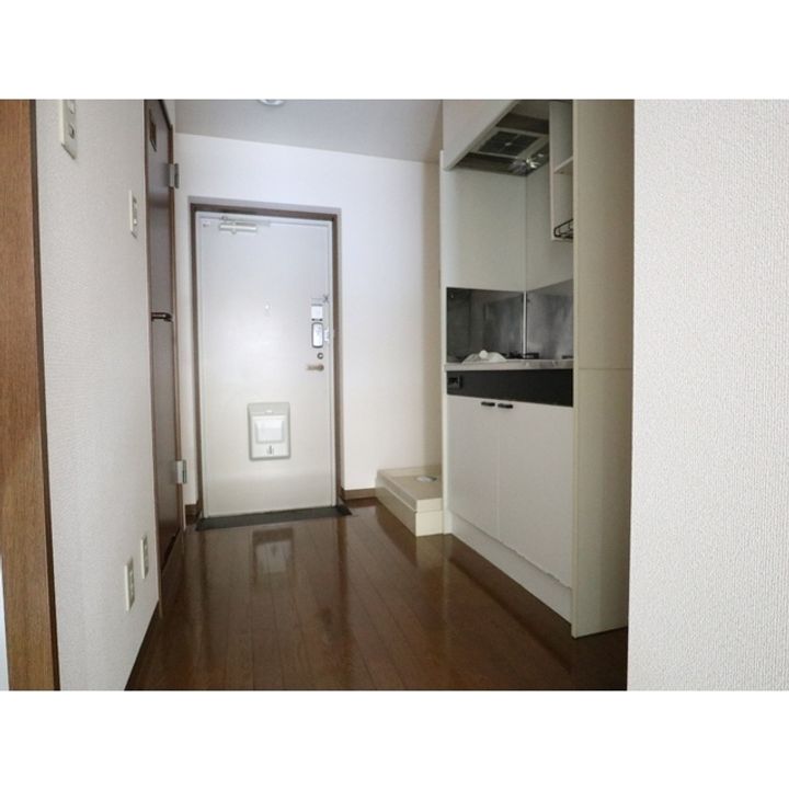 クイーンディオールマンション102の内装