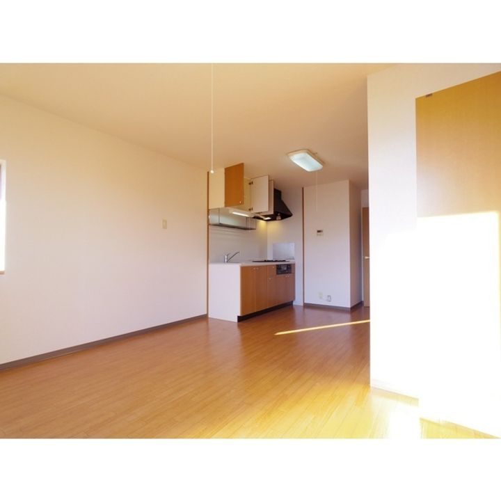 サープラスベルク103の居間