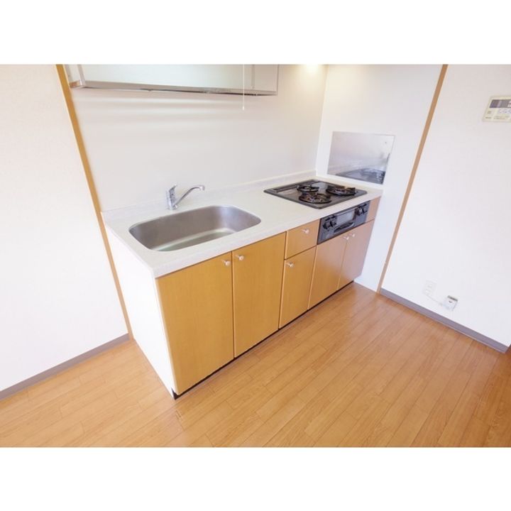 サープラスベルク103の内装