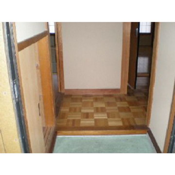 金尾屋ハイツ2の玄関