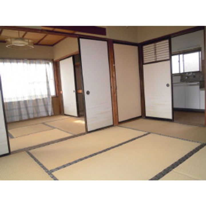 大盛アパート2の居間
