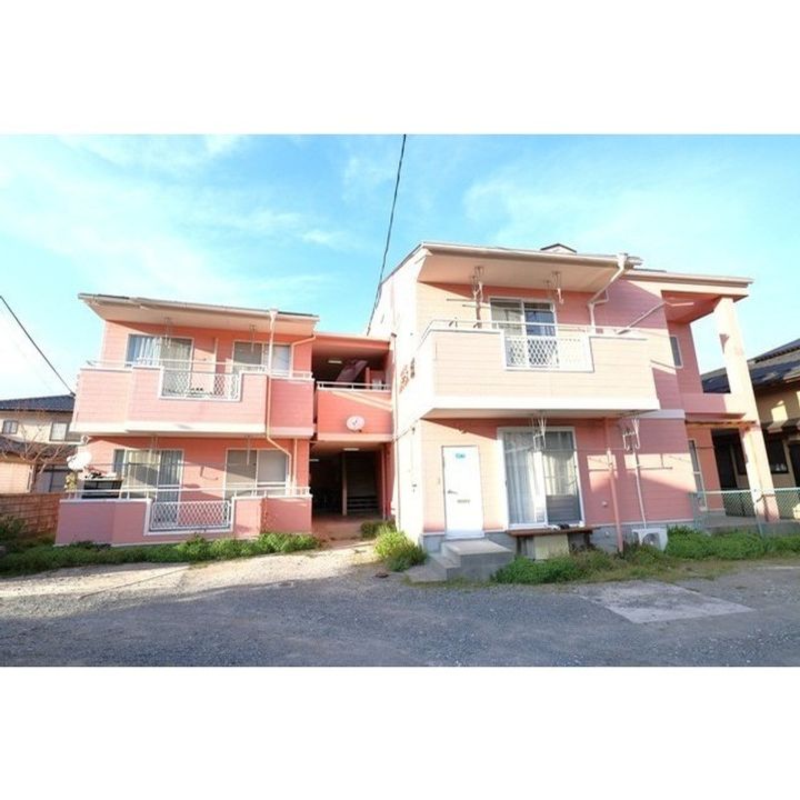 レジデンス城B-7の外観