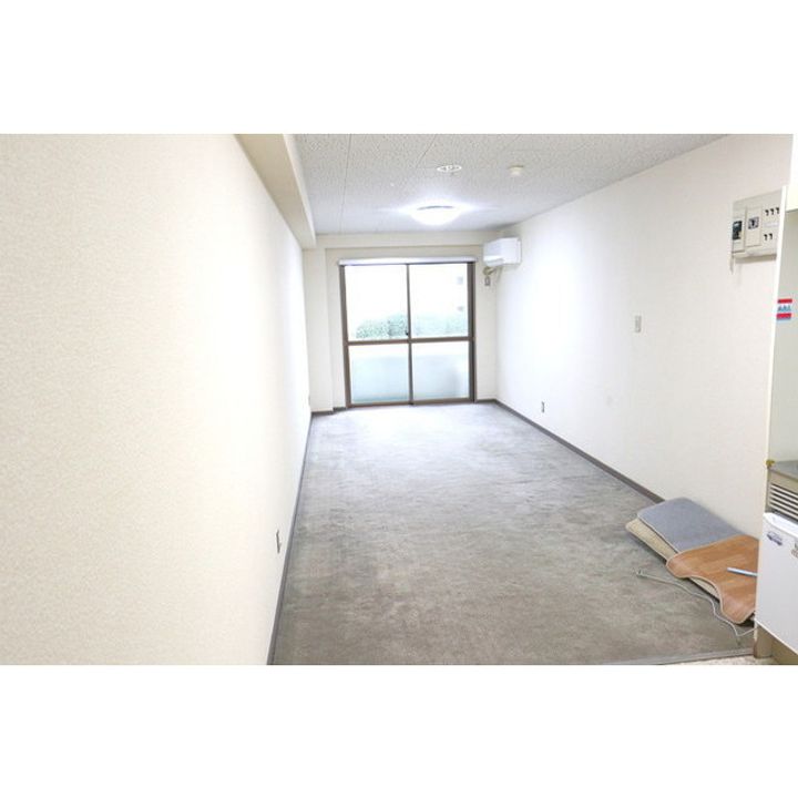 ベルエアー16306の居間