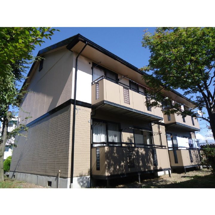 ロイヤルガーデン大和D-103の外観