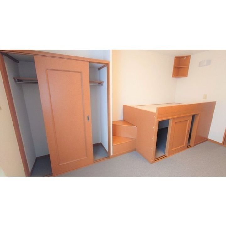 レオパレスグリーンライン208の内装