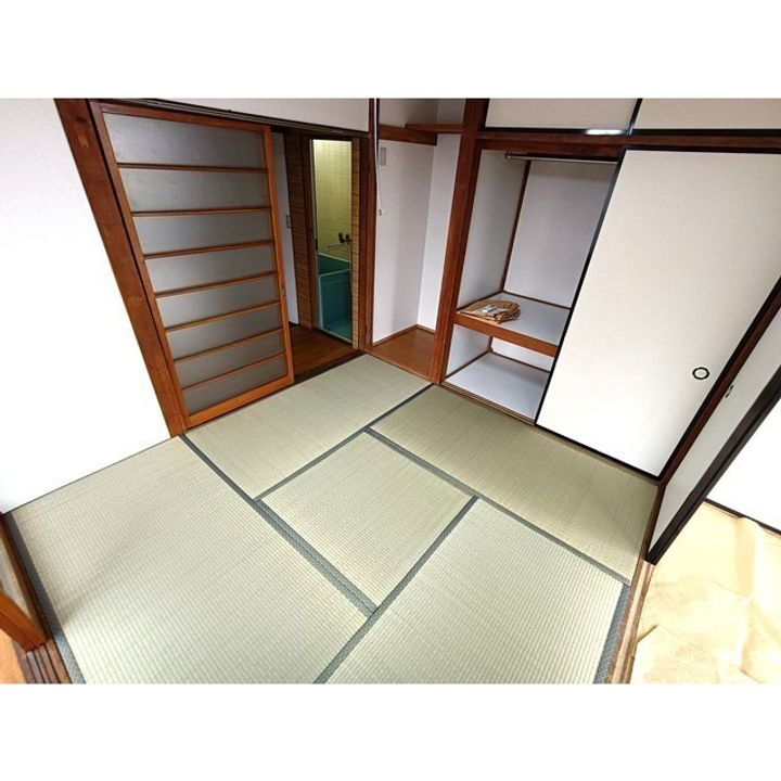 スカイハイツ101の居間