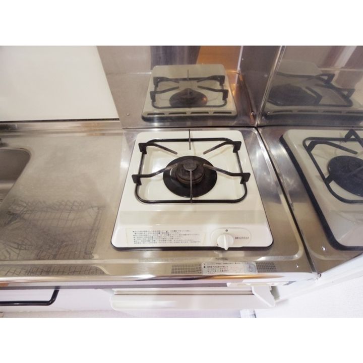 ヴィトリエ三好町301のキッチン