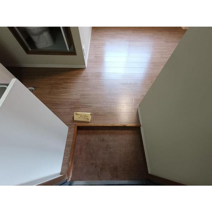 長野県上田市材木町1丁目の賃貸マンションの玄関