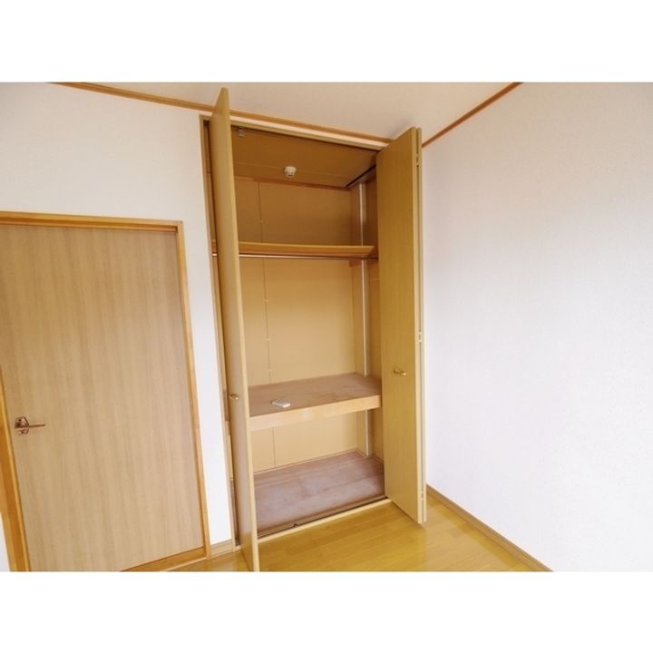 ジュリアス踏入B棟402の内装