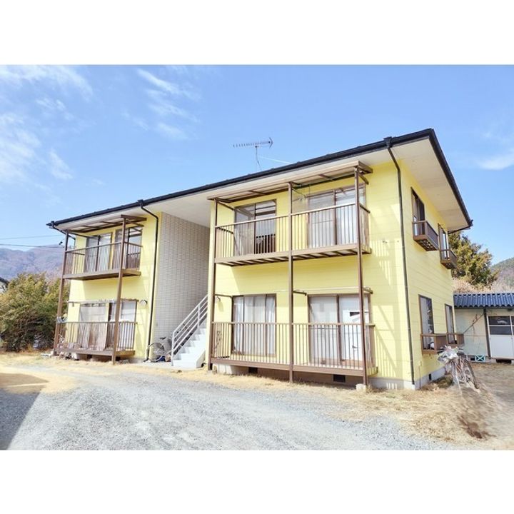 塩沢アパート202の外観