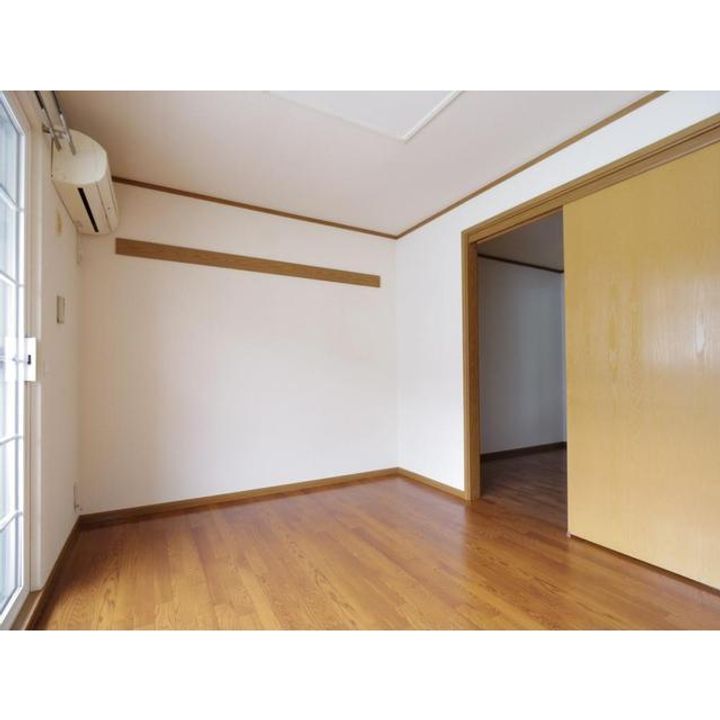 ドミール・シャルマン B棟の居間
