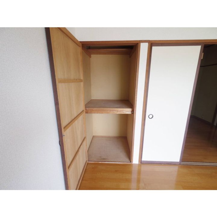 村越第一マンション6の内装