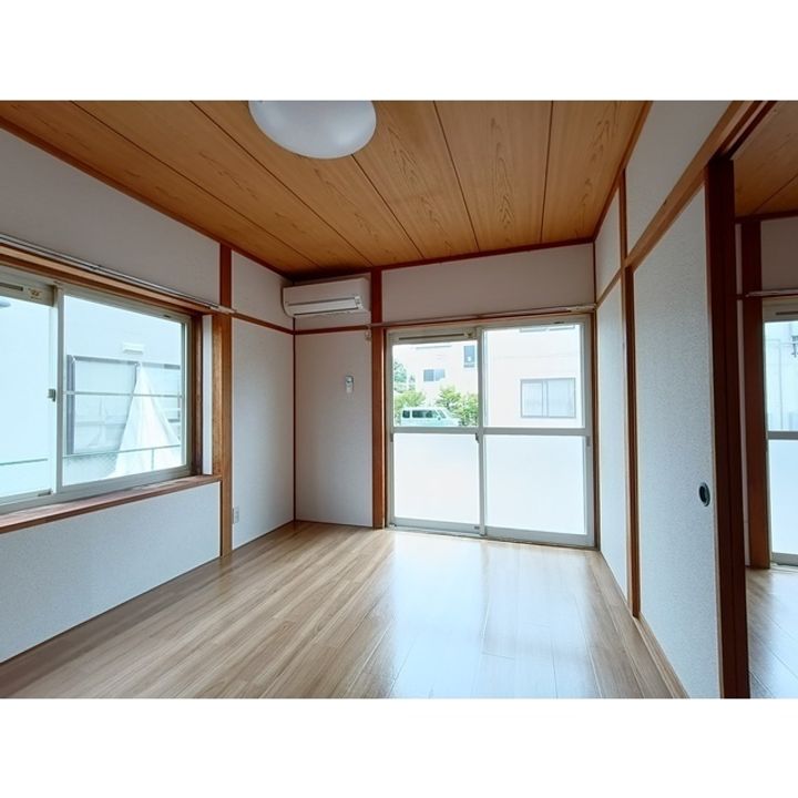 グリーンハイツ山口202の内装