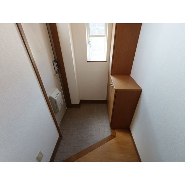 グランドステージしなのAの玄関