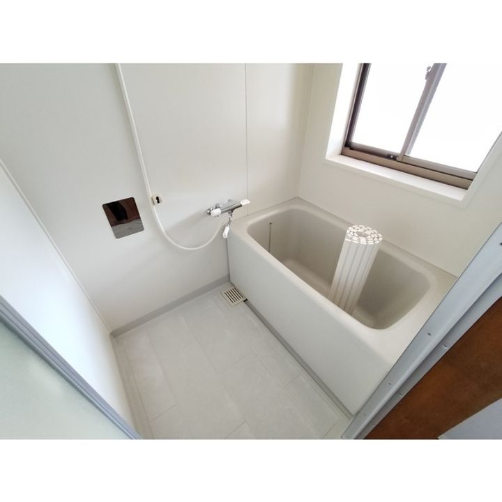 長野県上田市生田の賃貸アパートの風呂