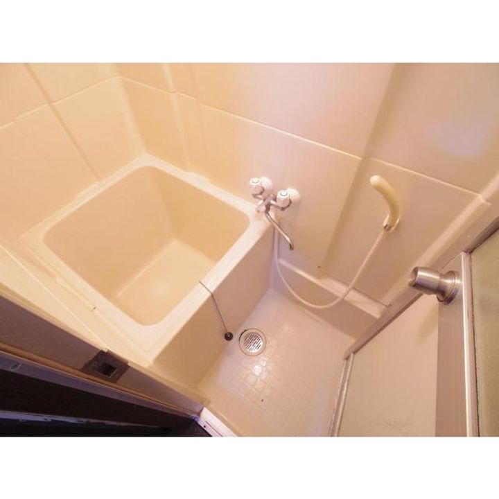 ハイツすいとぴい2Cの風呂