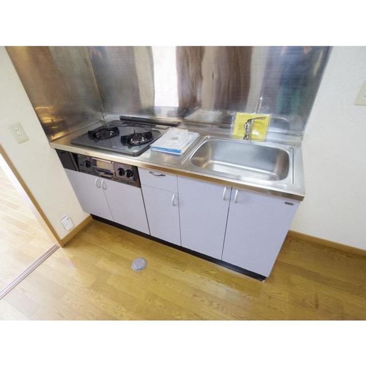 レジデンスおおくら203のキッチン
