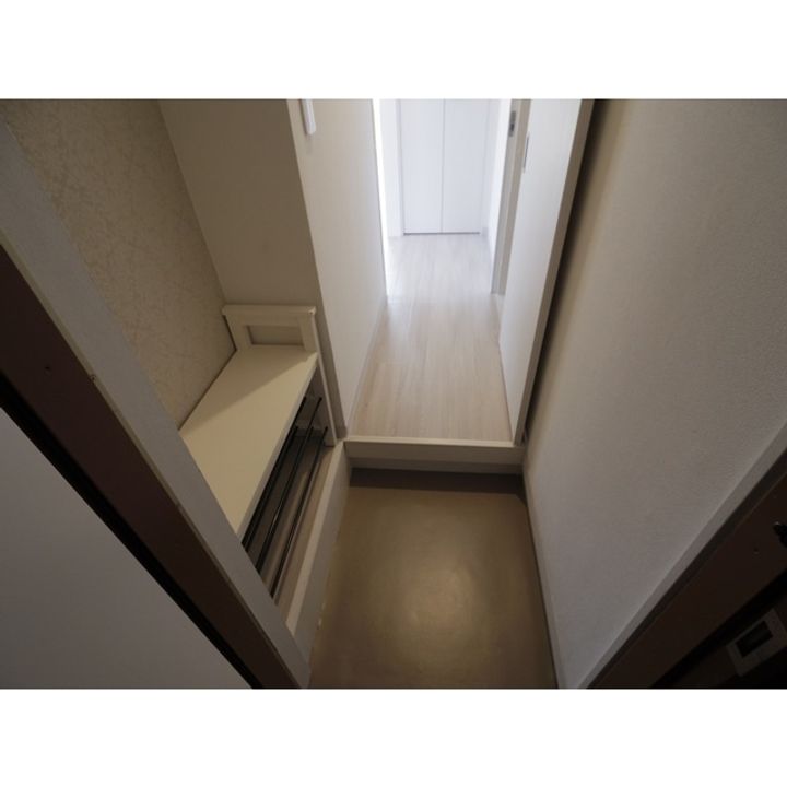 Sain K(1)105の玄関