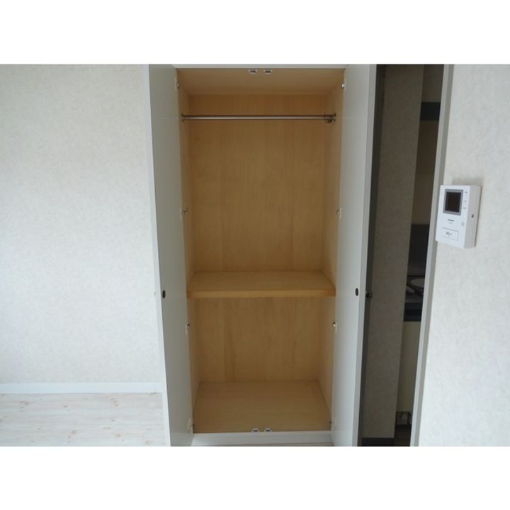 長野県佐久市大沢の賃貸マンションの内装