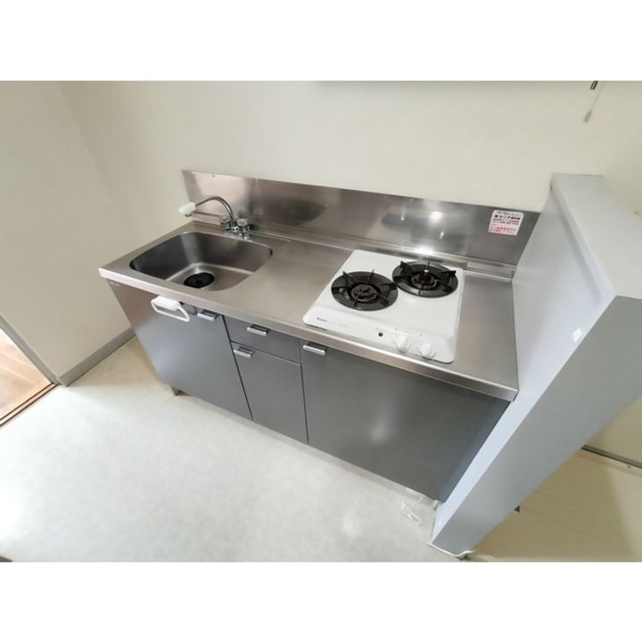 メゾンソレイユ105のキッチン