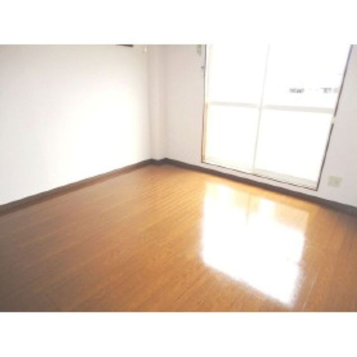 Surplus DREAMⅠ101の居間