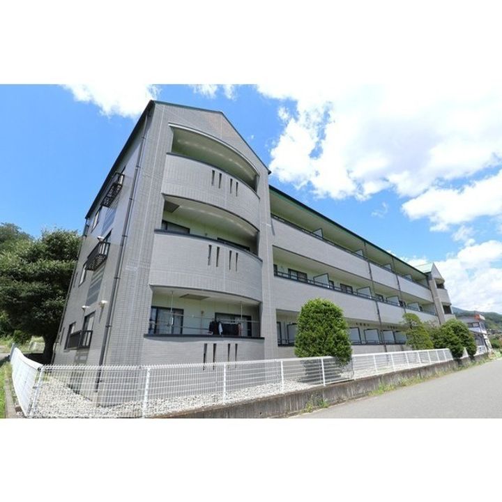 クレストンコート109の外観