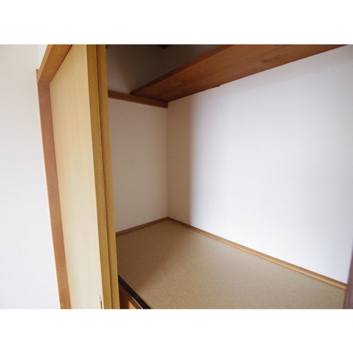 コーポニシナ301の内装