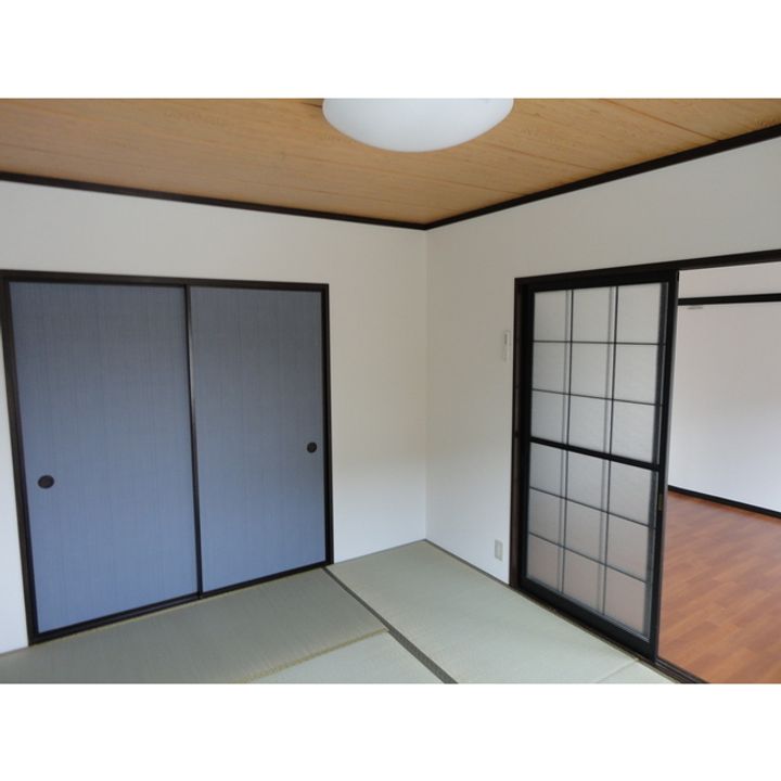 スカイハイツA102の内装