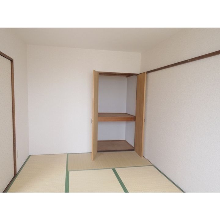 エクセルコーポ戸倉305の内装